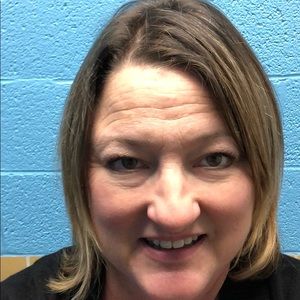 Meet your Posher, Laurel